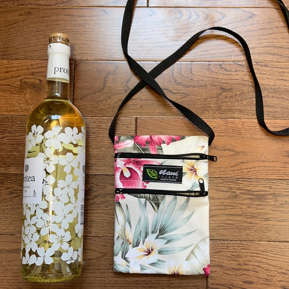 Maui island cross body bag